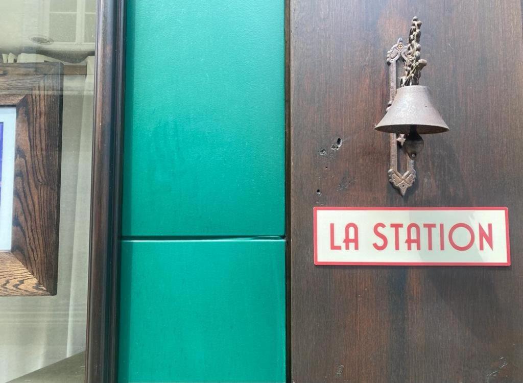La Station Villa Domfront  Eksteriør bilde
